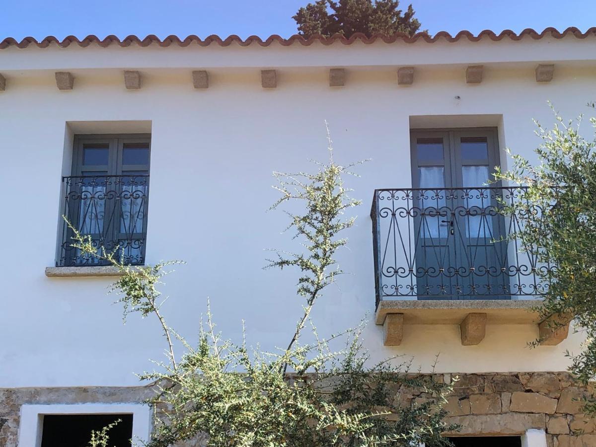 Agriturismo La Casa Delle Fate Loiri Porto San Paolo Exterior foto