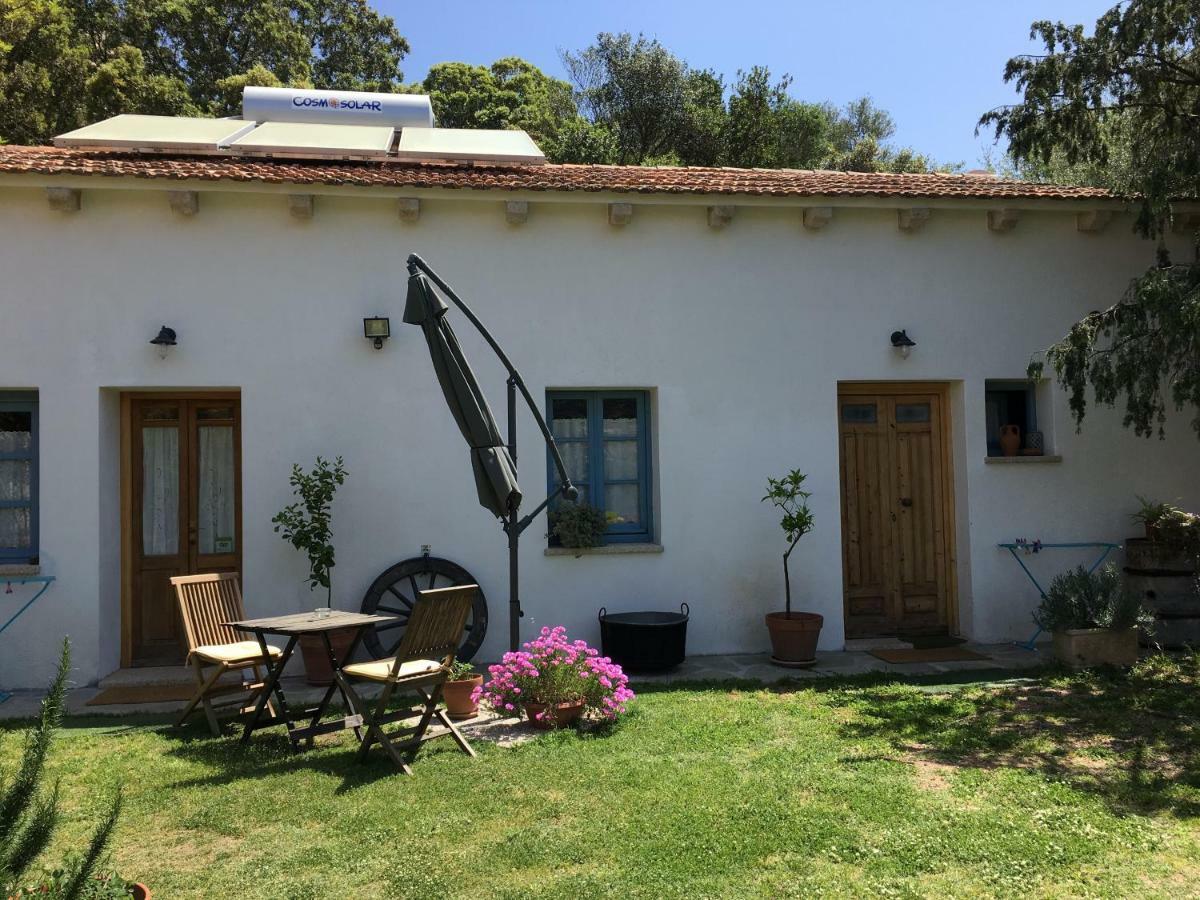 Agriturismo La Casa Delle Fate Loiri Porto San Paolo Exterior foto
