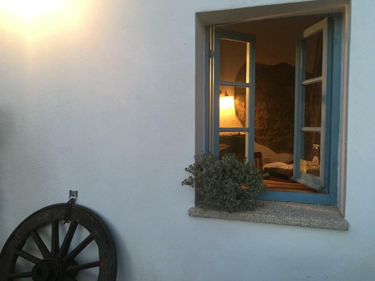 Agriturismo La Casa Delle Fate Loiri Porto San Paolo Exterior foto